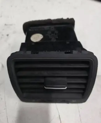 Volkswagen Golf V Dashboard side air vent grill/cover trim 1K0819709