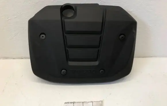 Volvo XC40 Engine cover (trim) 32257420