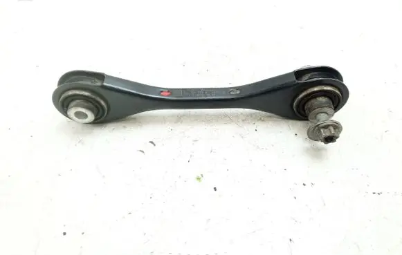 Rear control arm