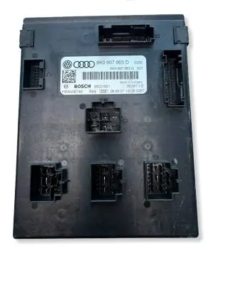 Audi A4 S4 B8 8K Comfort/convenience module 8K0907063D 05021001