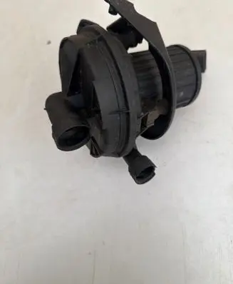 Audi A8 S8 D3 4E Secondary air pump 06A959253B
