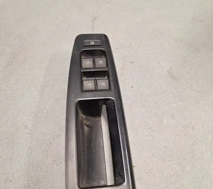 Volkswagen Polo Electric window control switch 6Q1867171F