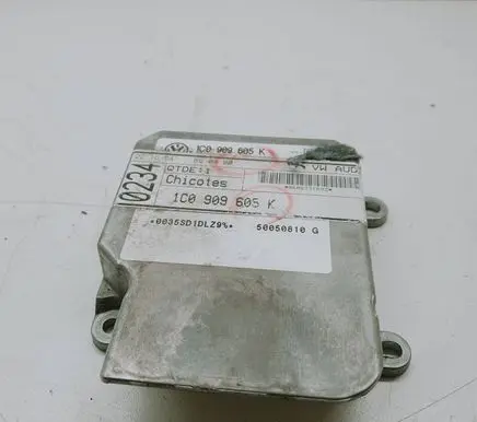 Volkswagen Fox Airbag control unit/module 1C0909605K 50050810
