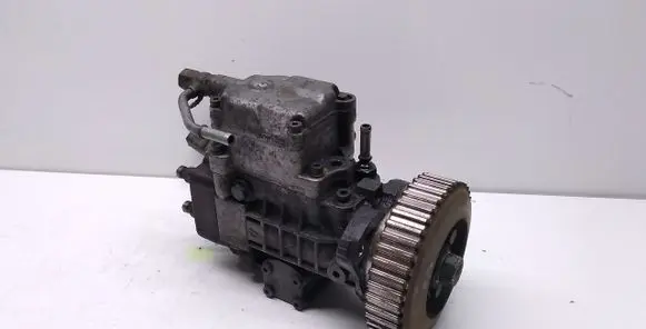Skoda Fabia Mk1 (6Y) Fuel injection high pressure pump 038130107B 0460404972 2464463336