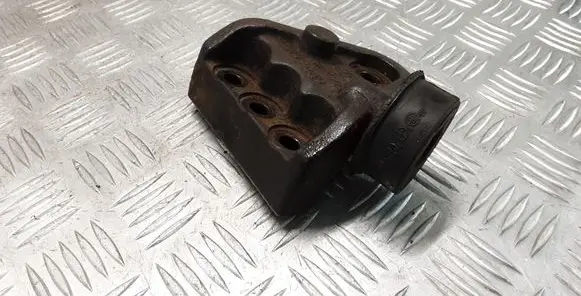 KIA Sportage Steering rack mounting bracket 218234D500