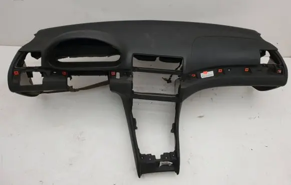 BMW 3 E46 Dashboard E28886K 8222255
