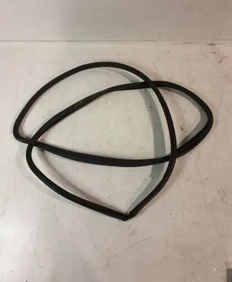 Toyota Verso Front door rubber seal