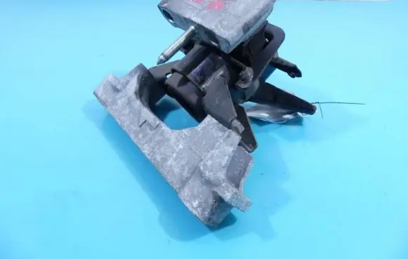 Toyota Sienna XL30 III Engine mount vacuum valve IMPRK1258025