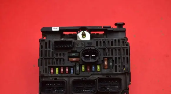 Citroen C5 Fuse box set 9656086580
