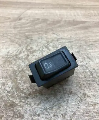 Fog light switch