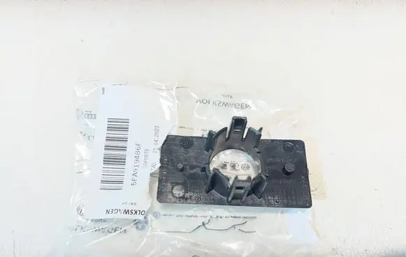 Seat Leon IV Front parking sensor holder (PDC) 5FA919486F