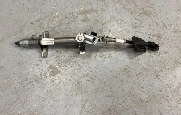 Mercedes-Benz Sprinter W906 Steering wheel axle set A0375456132 A9064600816