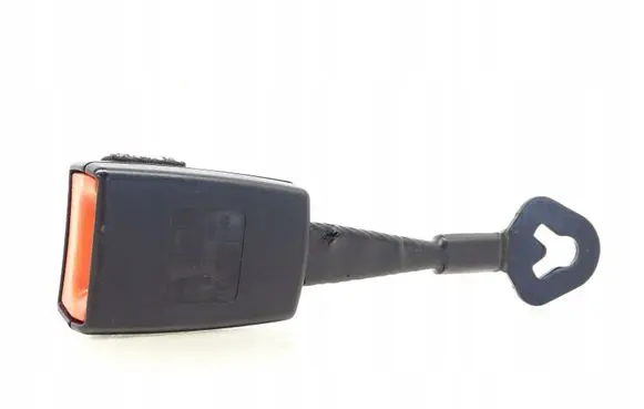 Seat Exeo (3R) Front seatbelt buckle