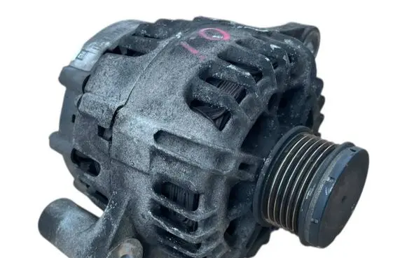 Opel Insignia A Generator/alternator 13588306 2620359A 140201033151