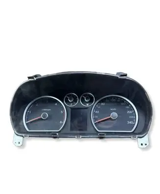Hyundai i30 Speedometer (instrument cluster) 940032L520