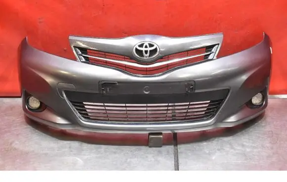 Toyota Yaris Front bumper 