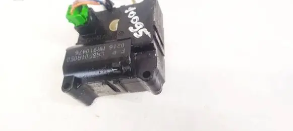 Mitsubishi Space Star Air flap motor/actuator MR910476