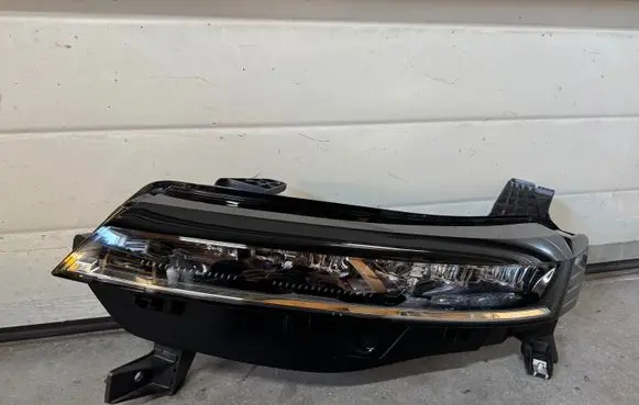 Renault Megane E-Tech Headlight/headlamp 260606256R