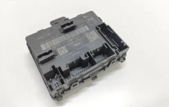 Audi A4 S4 B9 Door control unit/module 4M1959793B