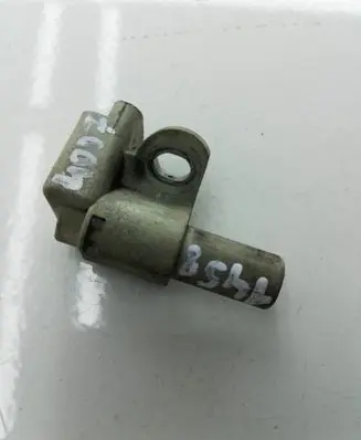Peugeot 4007 Camshaft position sensor 9661135980