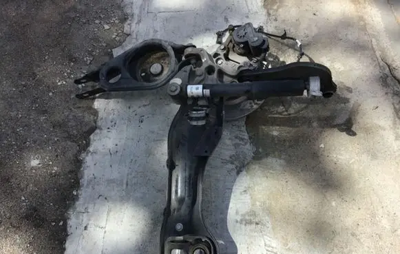 Chrysler Pacifica Other rear suspension part OEM