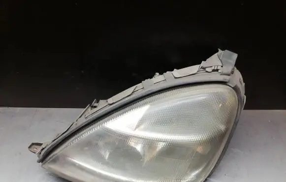 Mercedes-Benz A W168 Headlight/headlamp A1688200161