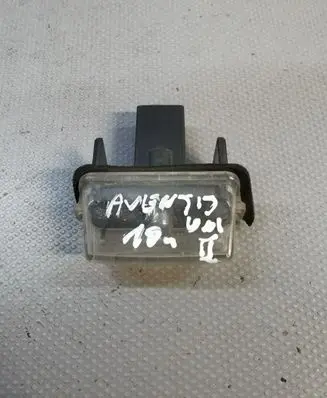 Toyota Avensis T270 Number plate light