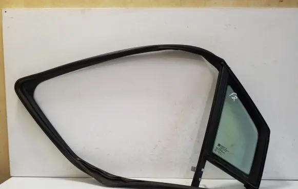 Opel Ampera Front door vent window glass four-door E1143R000262