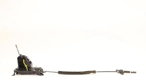 Volkswagen Tiguan Gear shifter/selector 5QF713025K