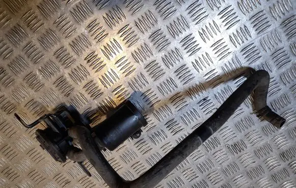 Audi Q7 4M Breather/breather pipe/hose 8P0906621H 4M0201999