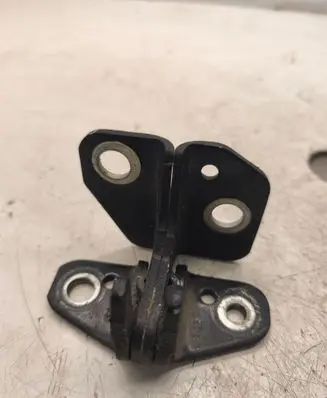 Jeep Grand Cherokee Front door upper hinge