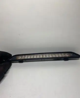 Opel Zafira A Third/center stoplight 90582025