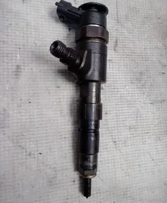 Ford Fiesta Fuel injector 0445110340