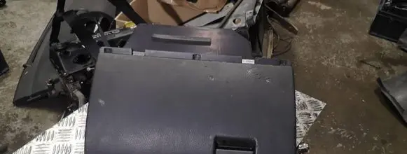 Opel Astra G Glove box 90561334
