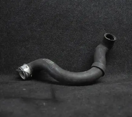 Mercedes-Benz C W204 Engine coolant pipe/hose A2045010682