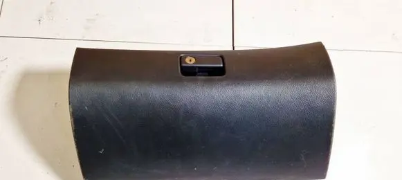Toyota Avensis T250 Glove box 5555005070 55550-05070