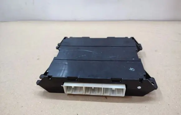Jaguar XJ X351 Other control units/modules AW9318D493AC