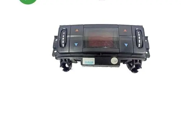Mercedes-Benz CLS C219 Climate control unit 2118300285 00084505