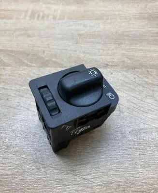 Opel Corsa B Light switch 90481764