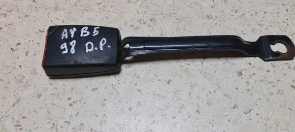 Audi A4 S4 B5 8D Front seatbelt buckle 8D0857755B