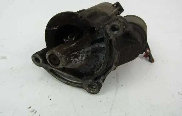 Peugeot 307 CC Starter motor 