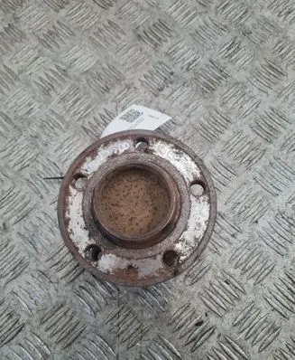 Volvo V50 Rear wheel hub