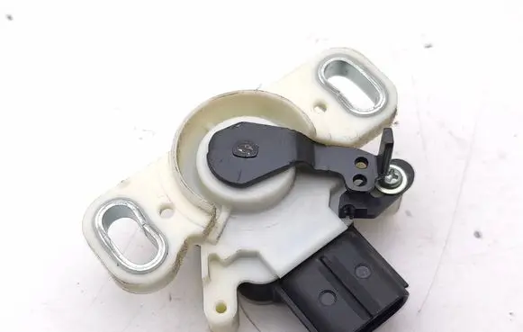 Lexus IS III XE30 Brake pedal sensor switch 8951033020