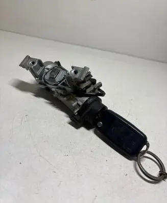 Volkswagen Golf V Ignition lock 1K0905851B