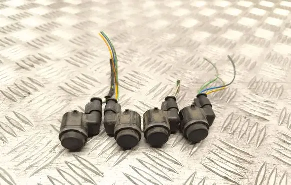 Ford Focus Parking PDC sensor CJ5T15K859FA 304073 0301121654