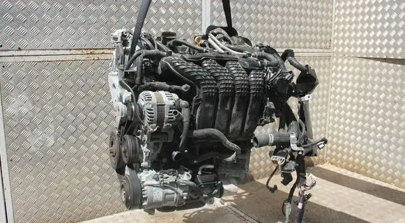 Nissan Altima Engine