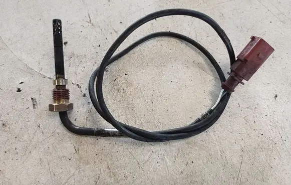 Audi A4 S4 B8 8K Exhaust gas temperature sensor 07Z906088A