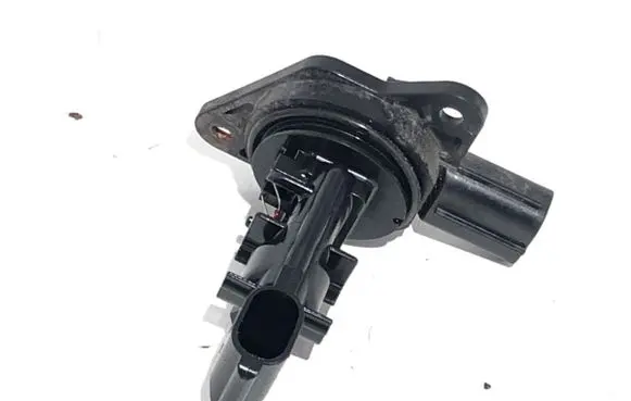Toyota Camry VIII XV70 Mass air flow meter 22204-75040