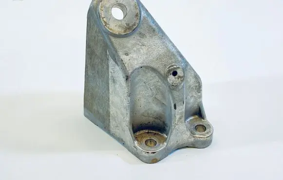 Volkswagen Phaeton Engine mounting bracket 3D0199307AB