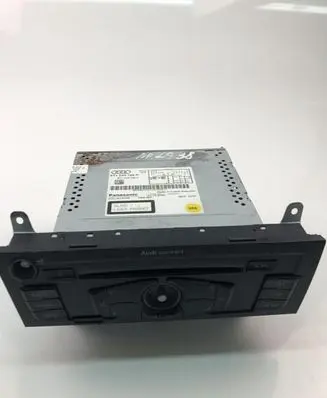 Audi A5 8T 8F Radio/CD/DVD/GPS head unit 8T1035186P